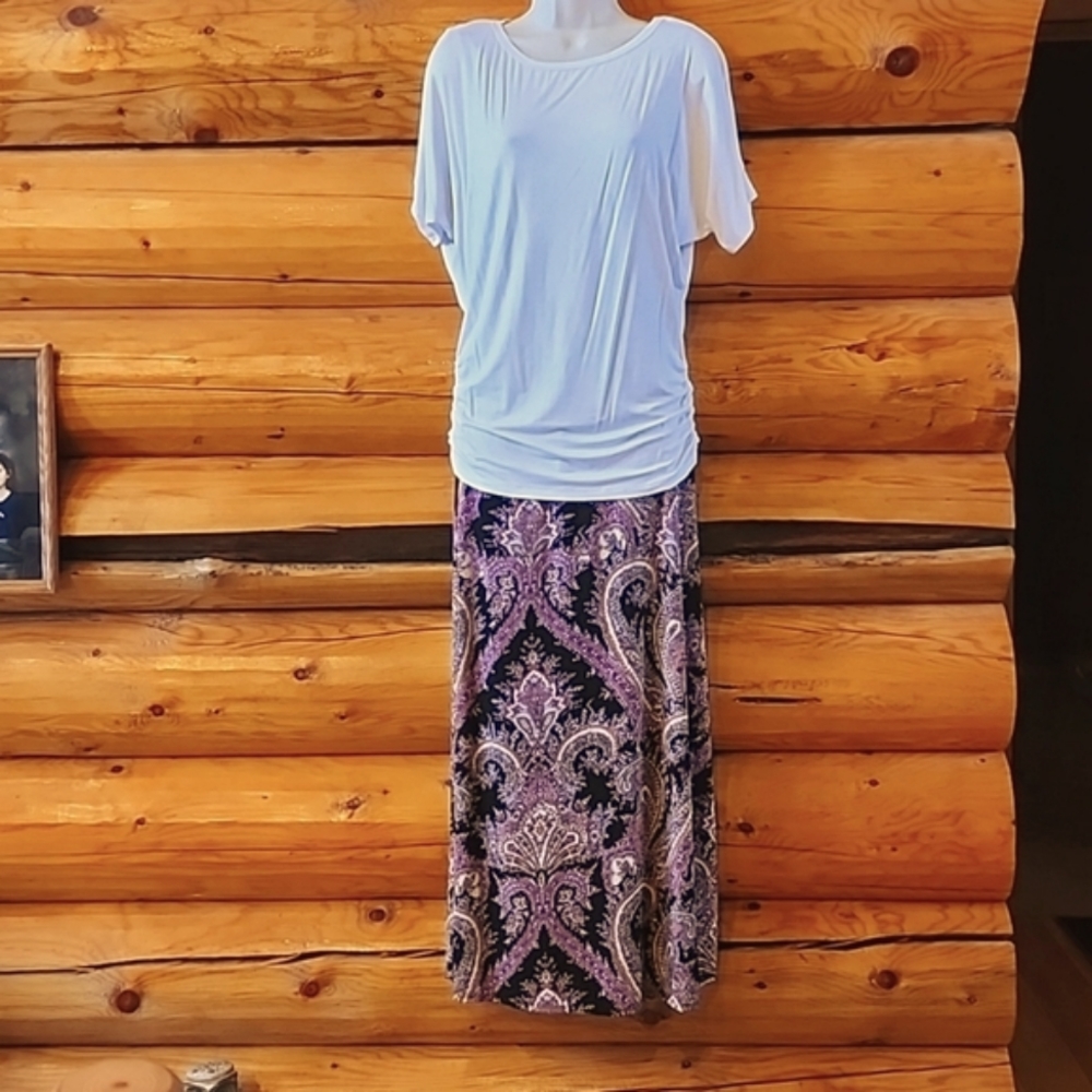 82 days maxi skirt, size M